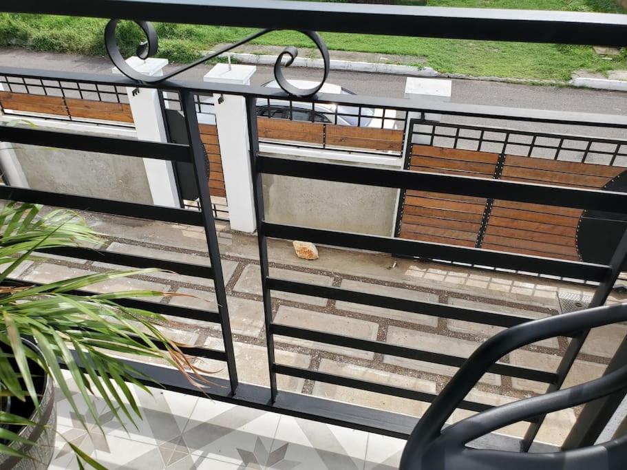 פורטמור 'The Solace' New Luxury Modern 1Bed 1Bath Apt. מראה חיצוני תמונה